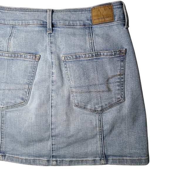 American Eagle Denim Mini Skirt Button Front Light Wash Casual Womens Size 6 - Picture 6 of 13
